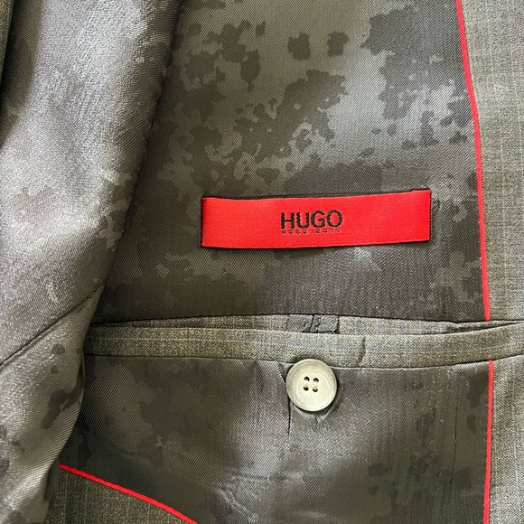 Hugo Boss mens suit (grey, 42L) - Picture 6 of 6